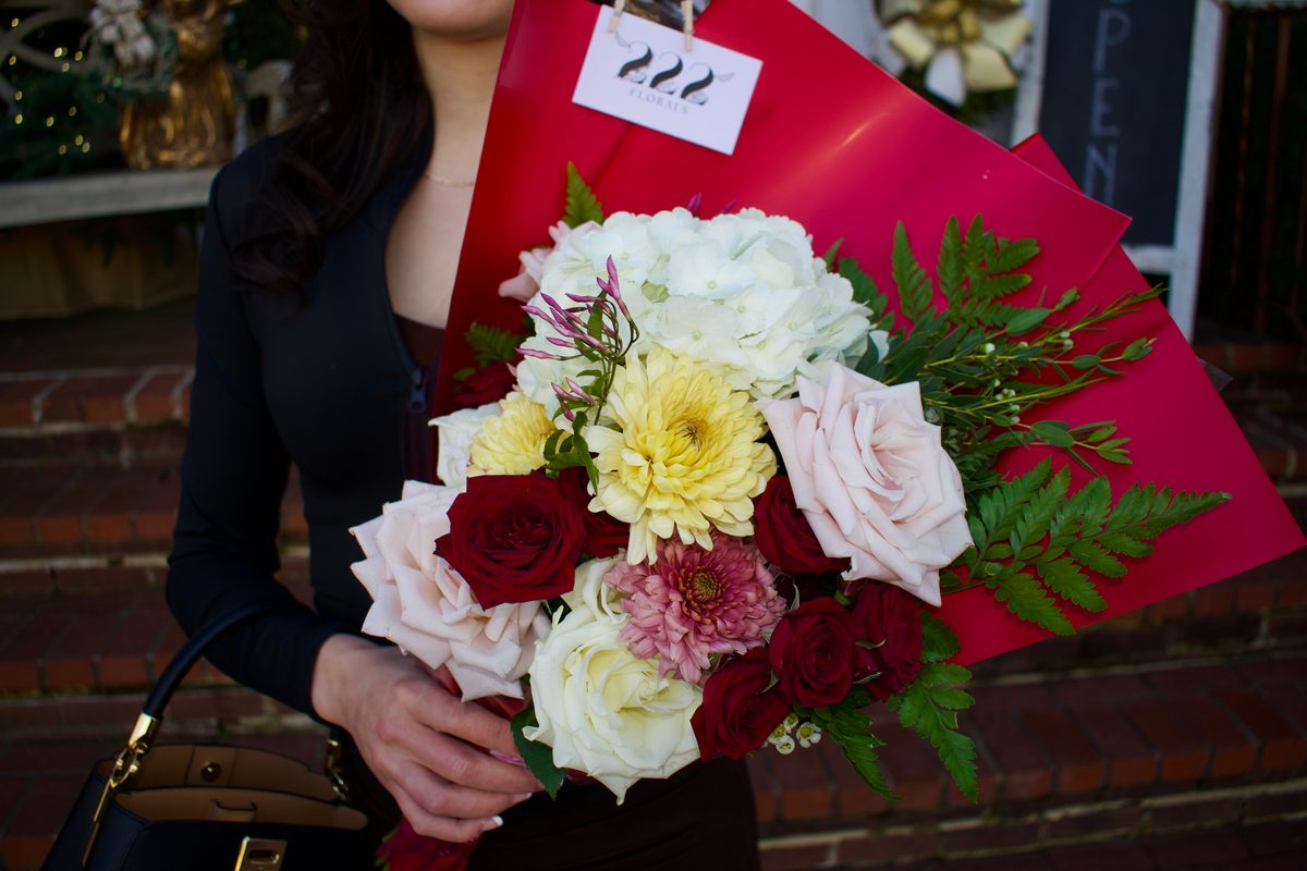 Moody Romance arrangement in standard size